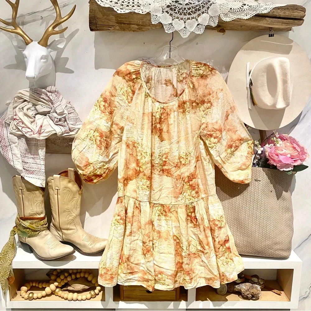 Gorgeous Ballon sleeves boho doll dress w floral gardenia shabby chic vacay vibe - Picture 2 of 8